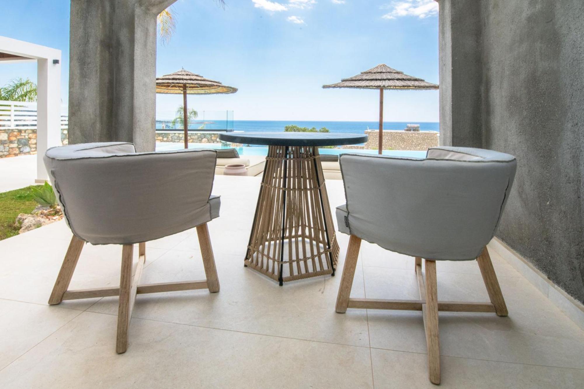 Elements Villa Lardos