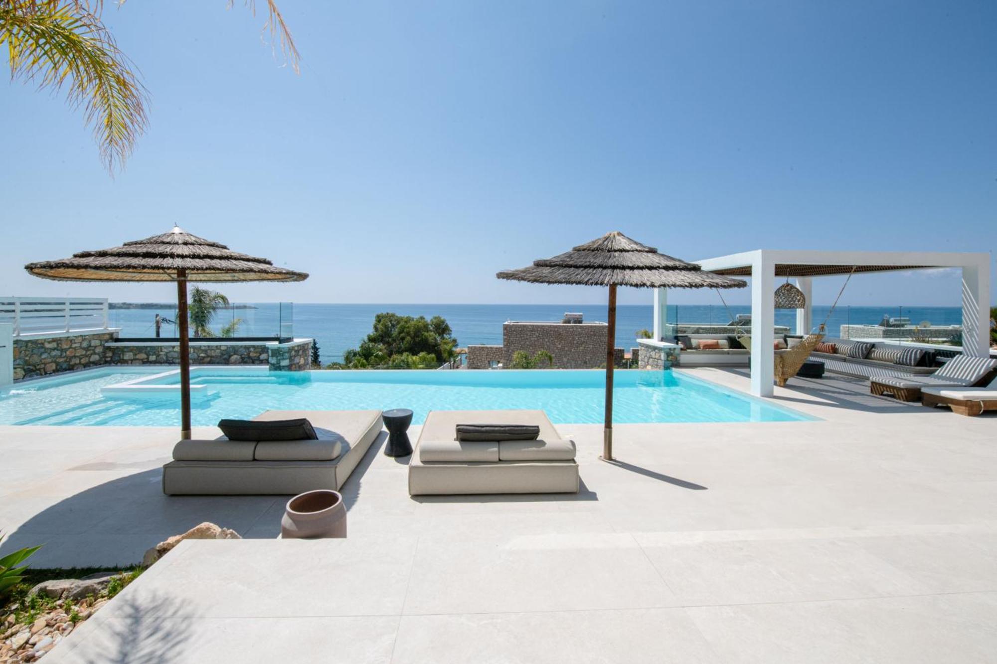 Villa Elements
